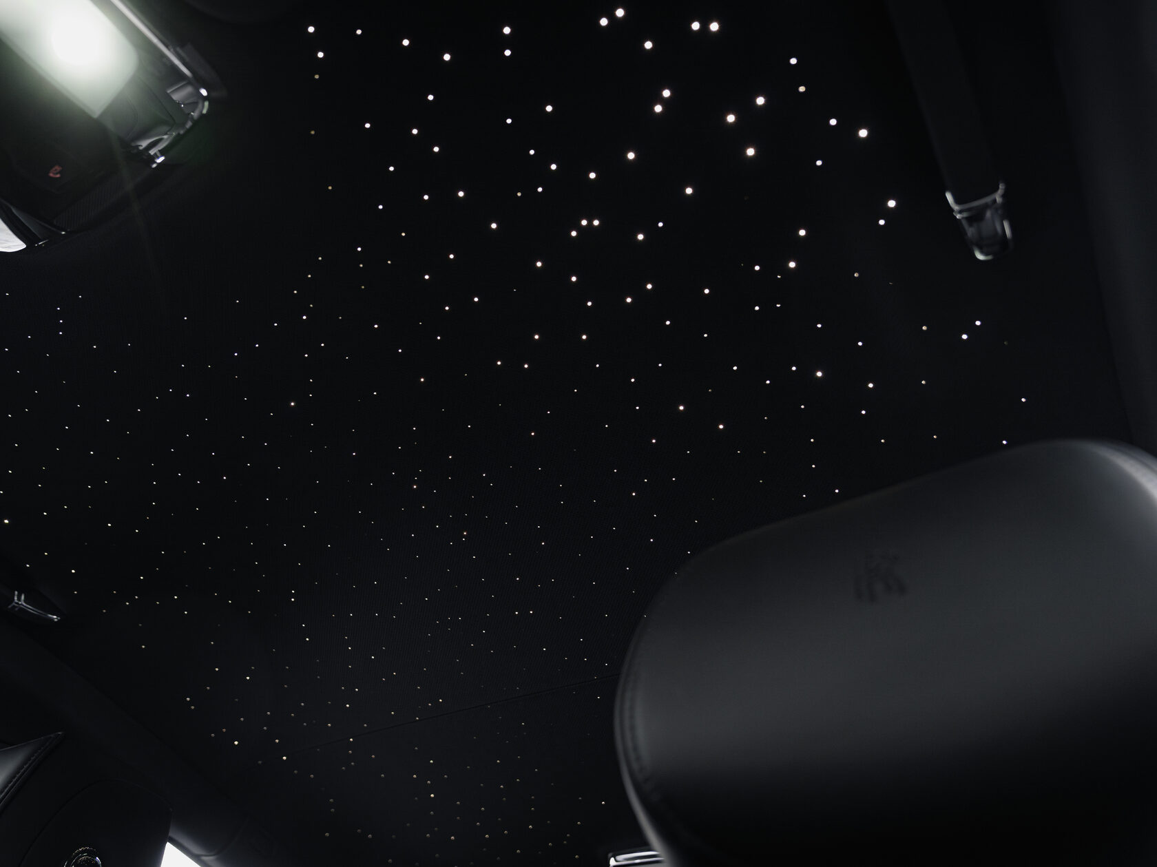 Rolls-Royce Cullinan Black Badge I 2025 год <br>Black Diamond 