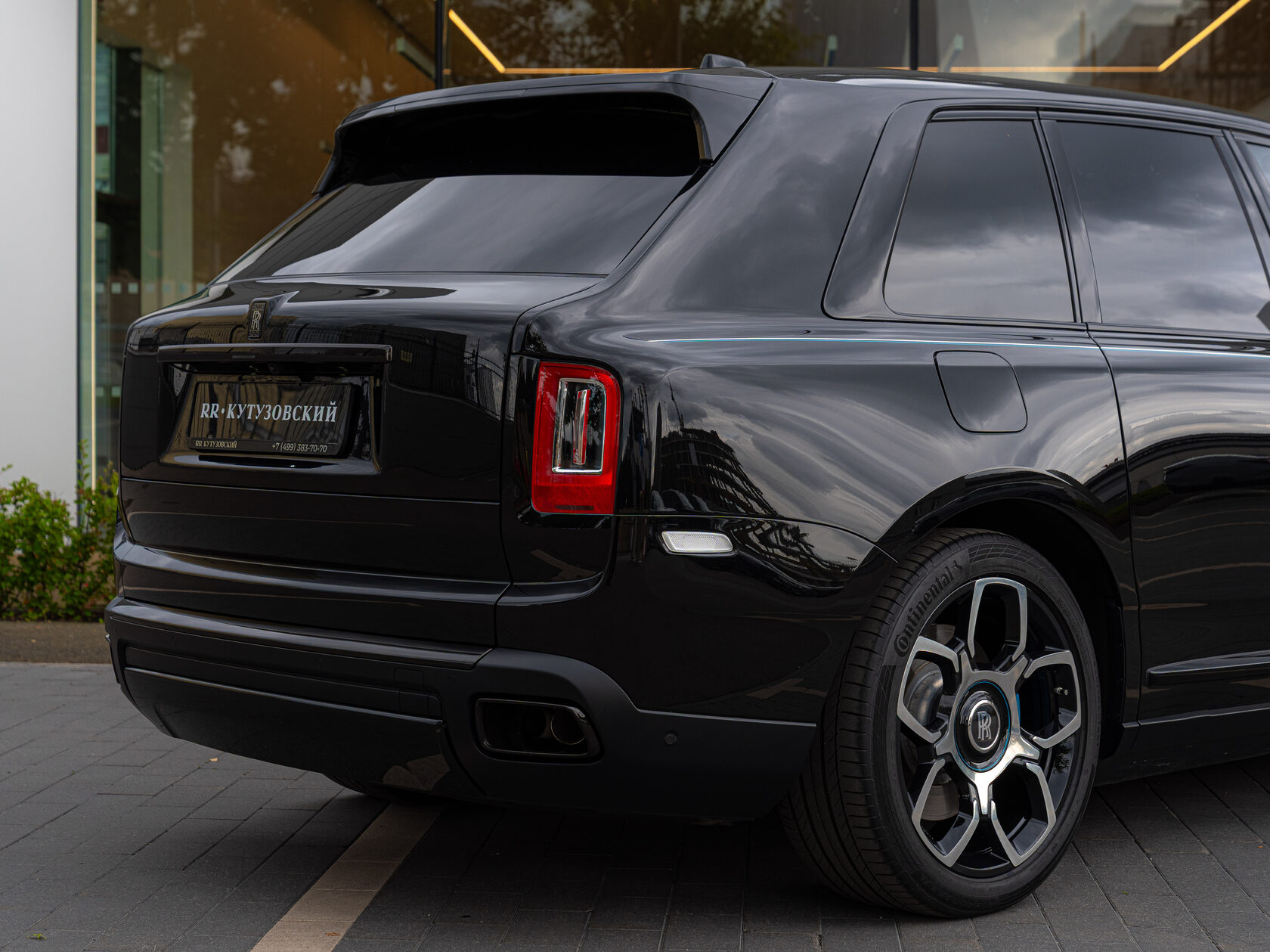 Rolls-Royce Cullinan 2019 год <br>Black Diamond