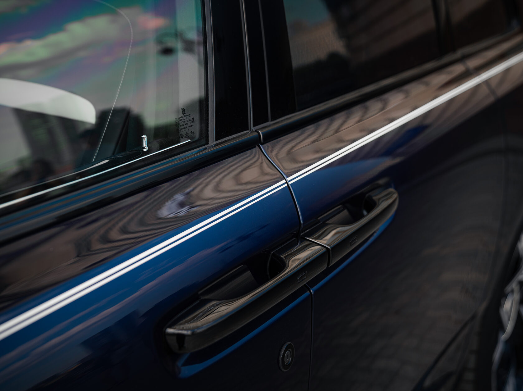 Rolls-Royce Cullinan Black Badge II  <br>Синий металлик 