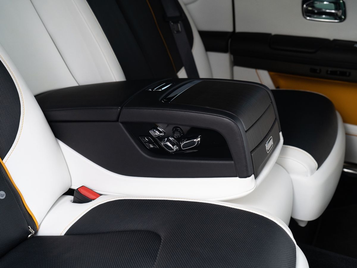 Rolls-Royce Ghost 2020 год <br>