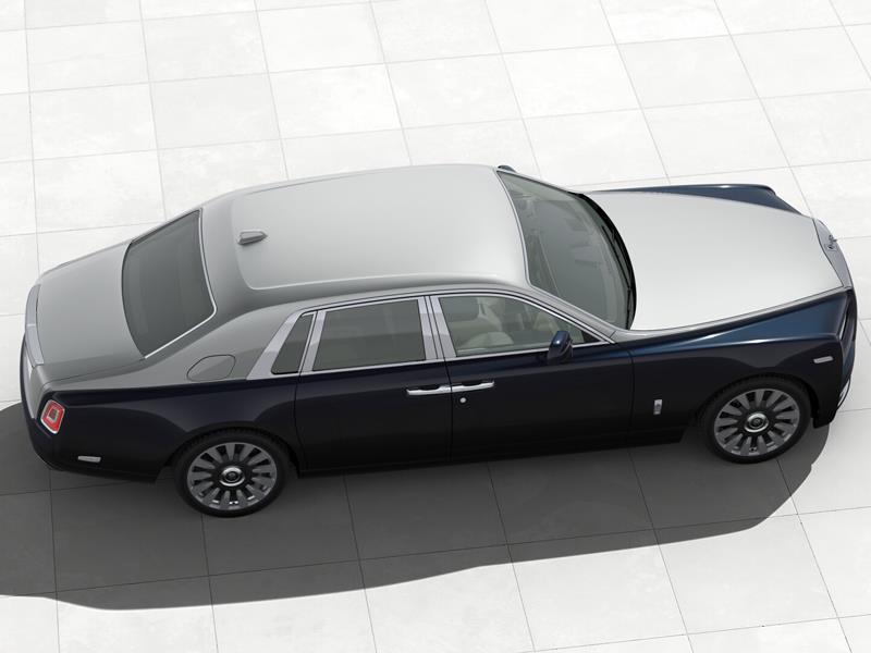 Rolls-Royce Phantom SWB  <br>Midnight Sapphire / Silver 