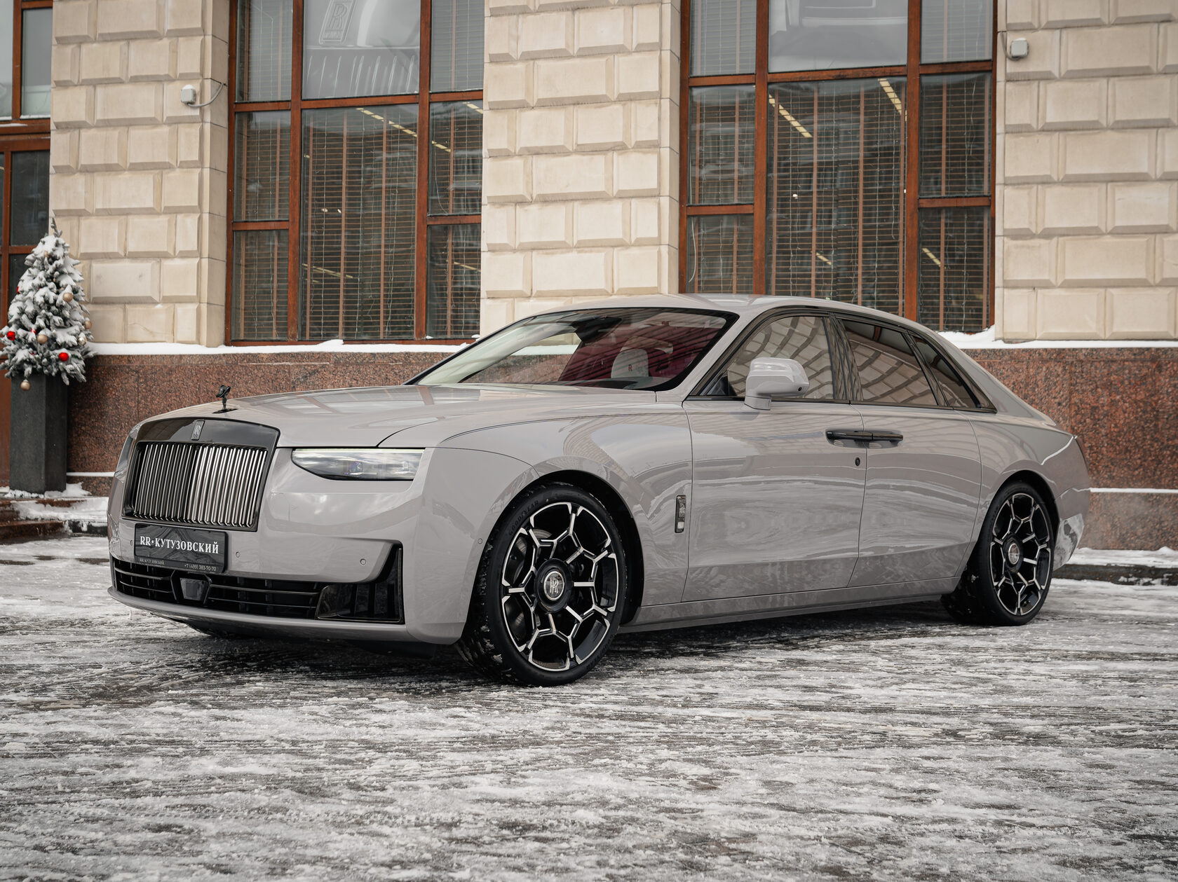 Rolls-Royce Ghost Black Badge Series II  <br>Tempest Grey 