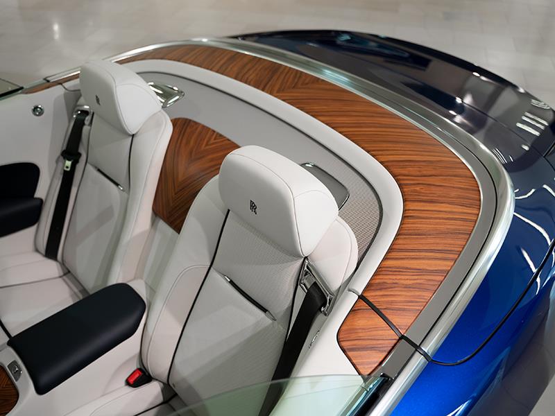 Rolls-Royce DAWN 2019 год <br>Salamanca Blue / Silver 