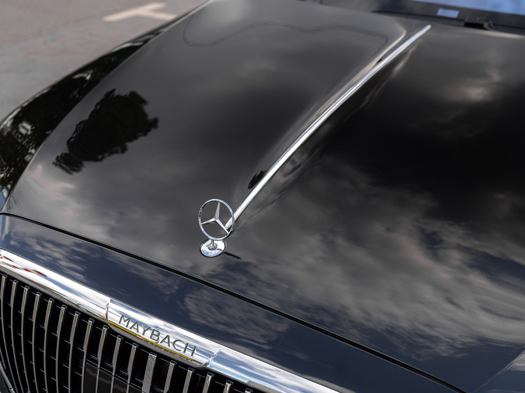 Rolls-Royce Maybach S 580 II  <br>черный обсидиан с покрытием металлик 
