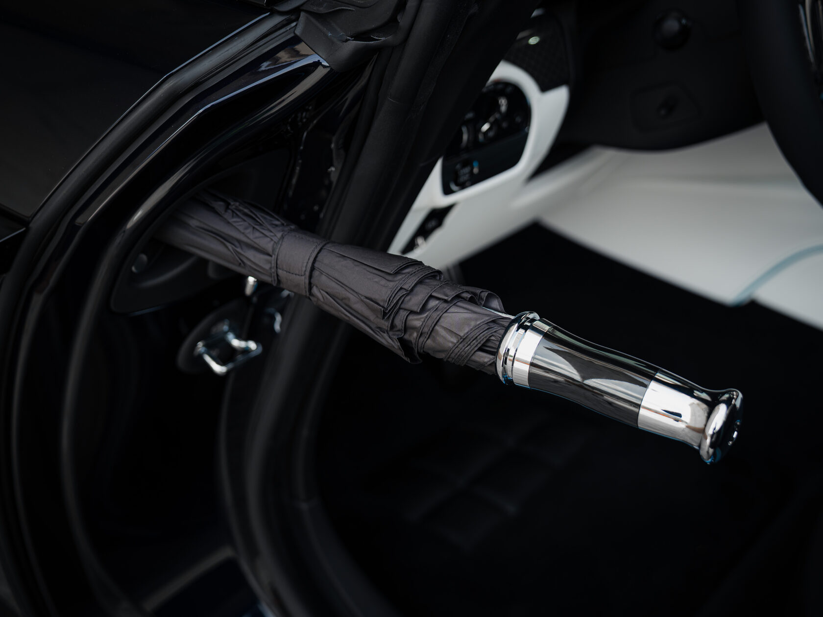 Rolls-Royce Black Badge Spectre  <br>Не указано