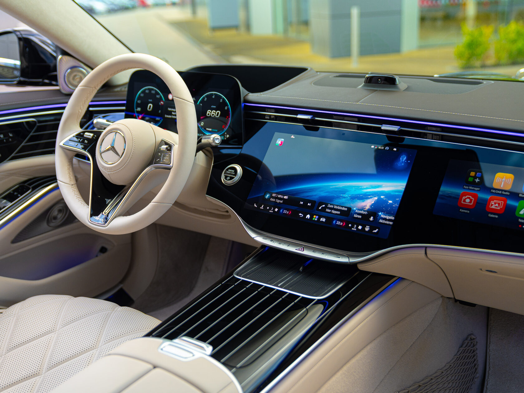Rolls-Royce Maybach S 580 II  <br>черный обсидиан с покрытием металлик 