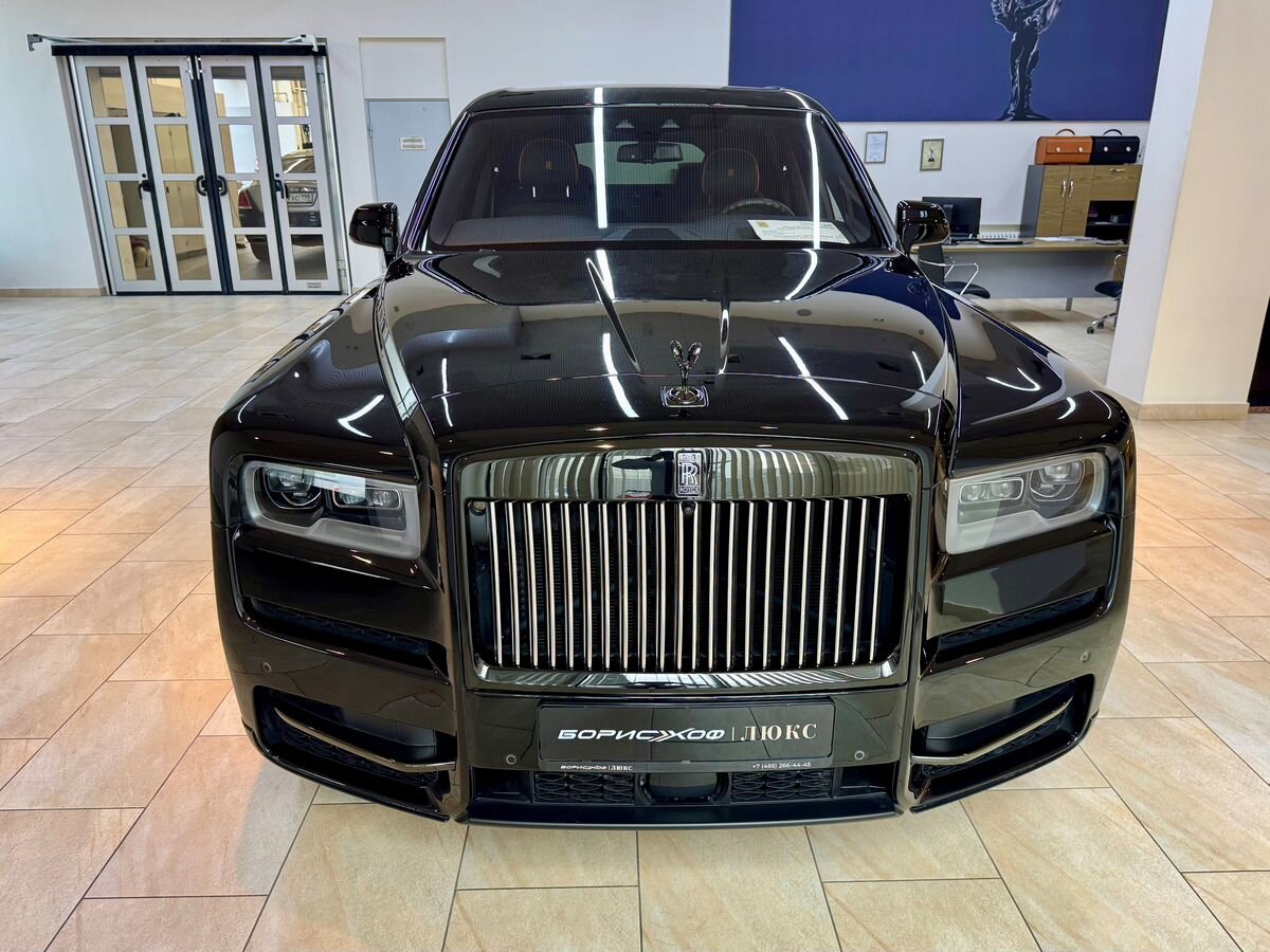 Rolls-Royce Cullinan  <br>Черный