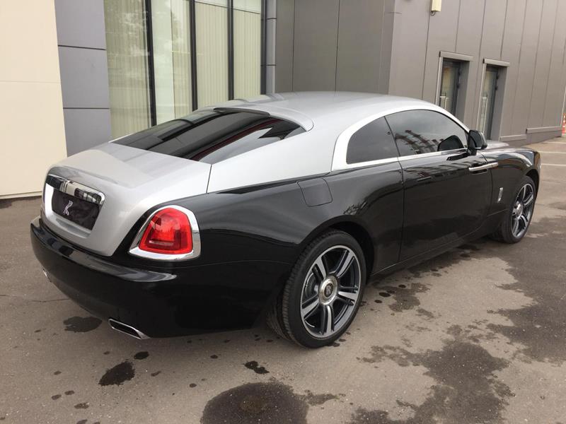 Rolls-Royce Wraith 2014 год <br>Infinity Black / Silver 