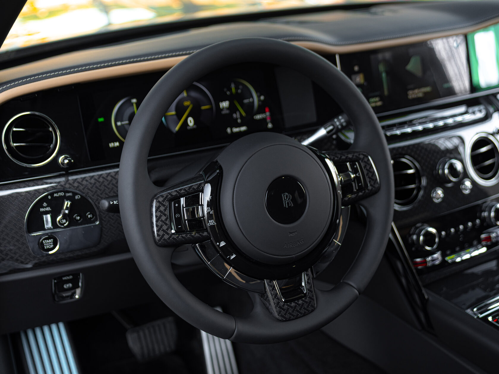 Rolls-Royce Cullinan Black Badge II  <br>Трюфель