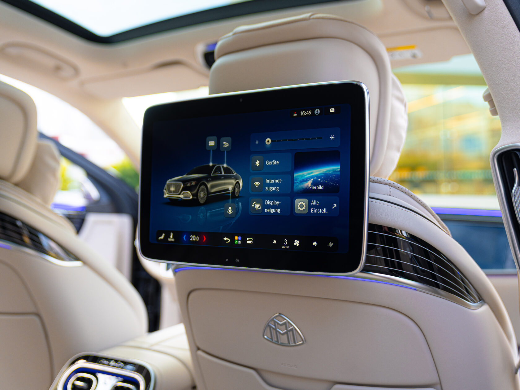 Rolls-Royce Maybach S 580 II  <br>черный обсидиан с покрытием металлик 