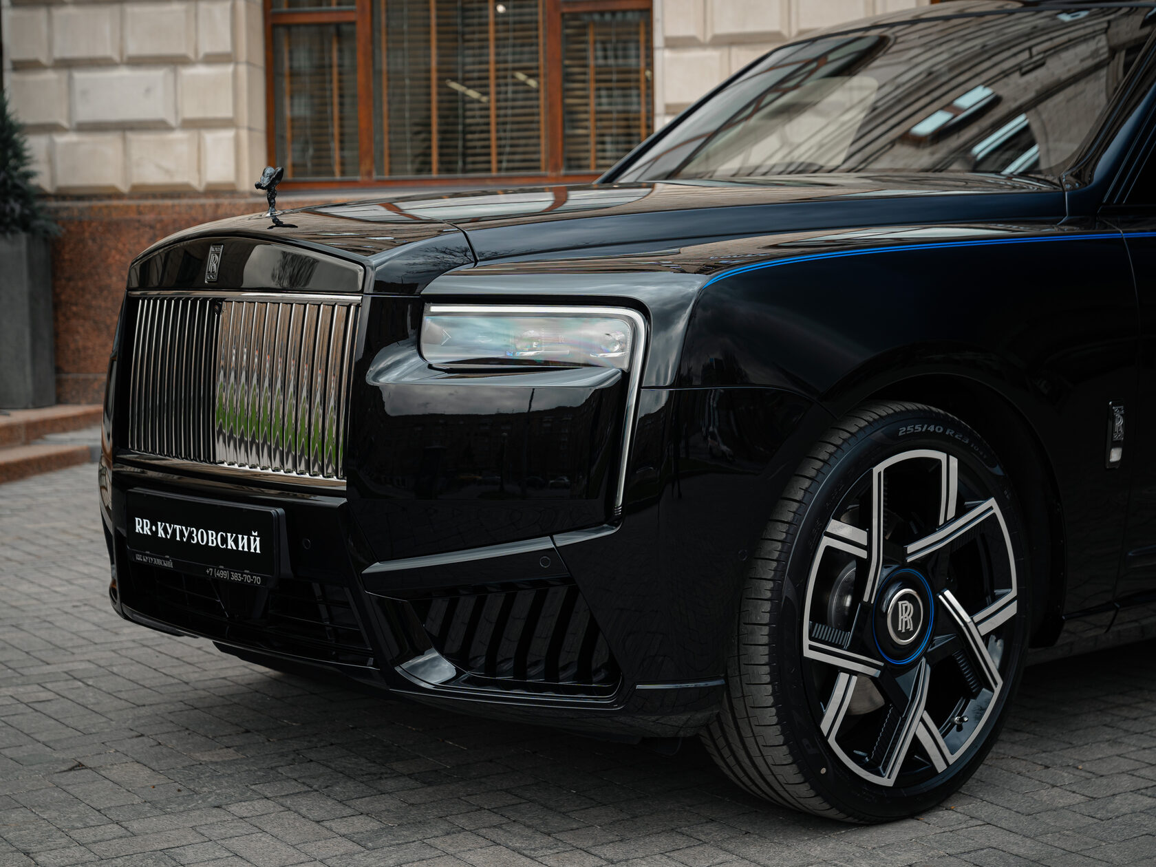Rolls-Royce Cullinan Black Badge II  <br>Black