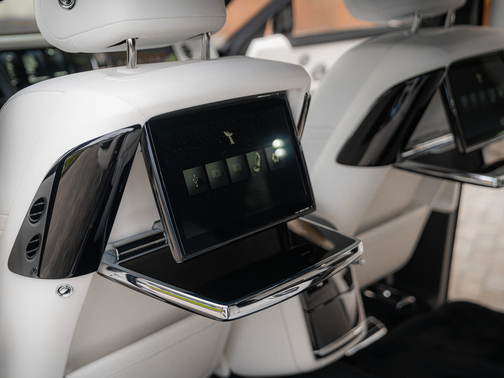 Rolls-Royce Phantom Extended  <br>Black Diamond 