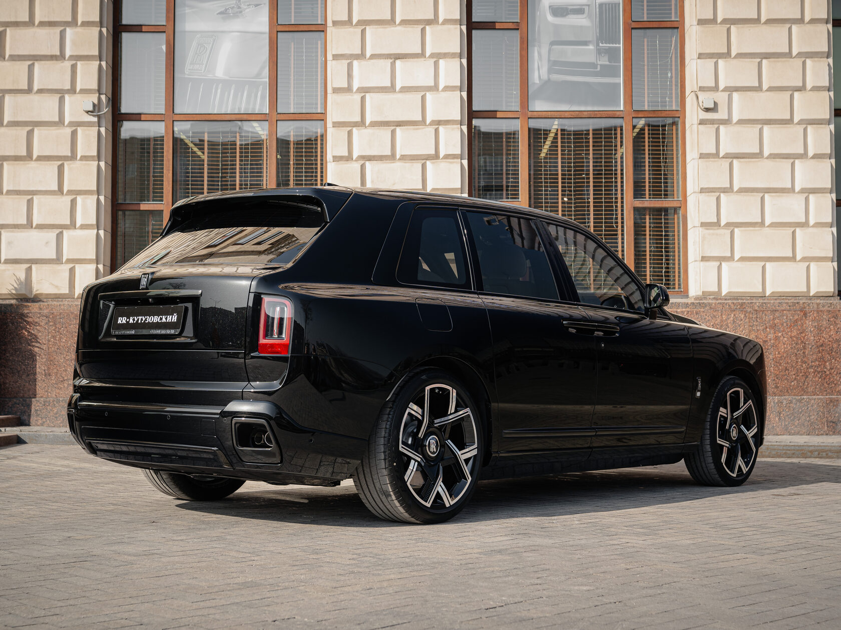 Rolls-Royce Cullinan Black Badge II  <br>Black Diamond