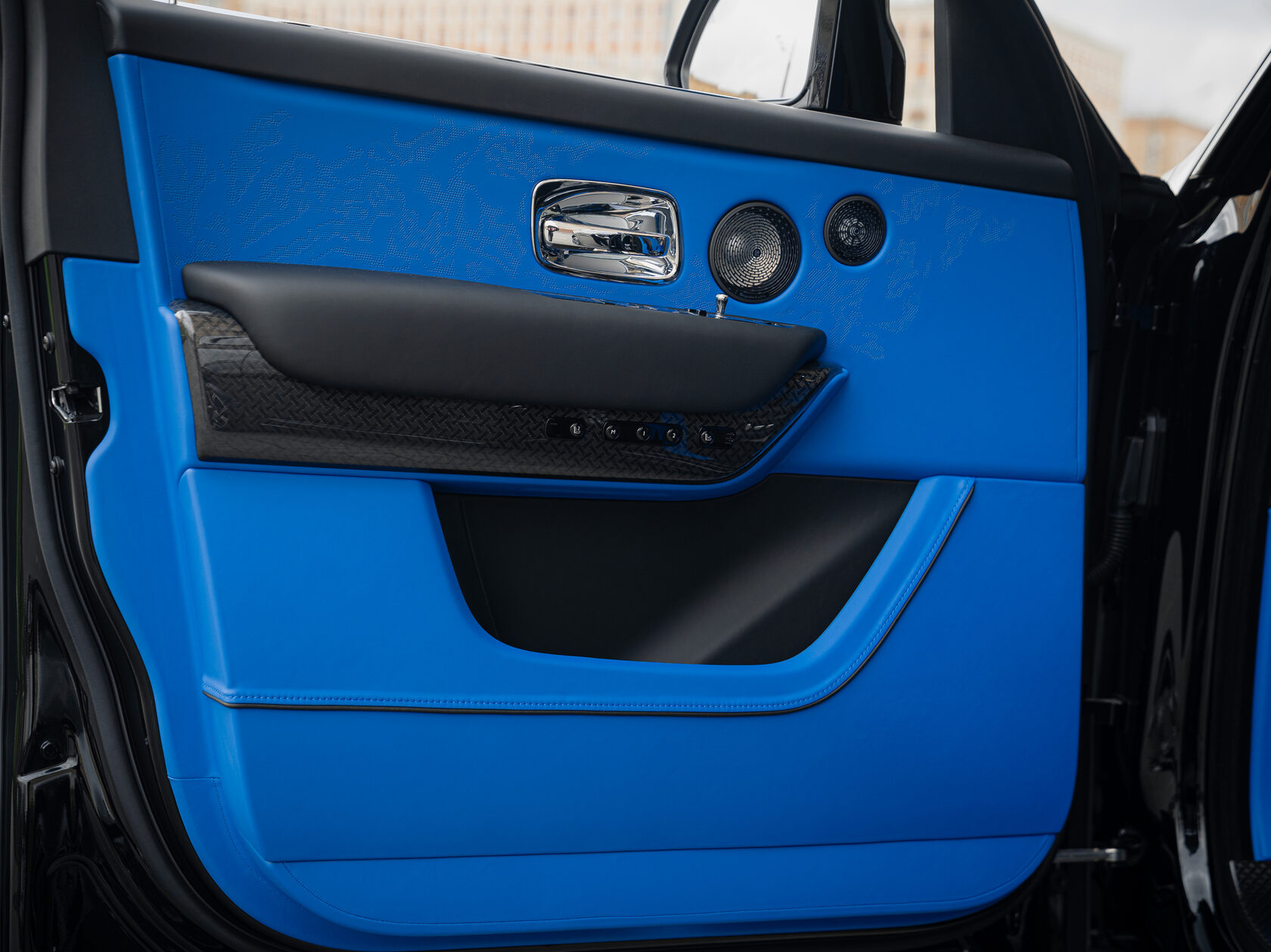 Rolls-Royce Cullinan Black Badge II  <br>Black