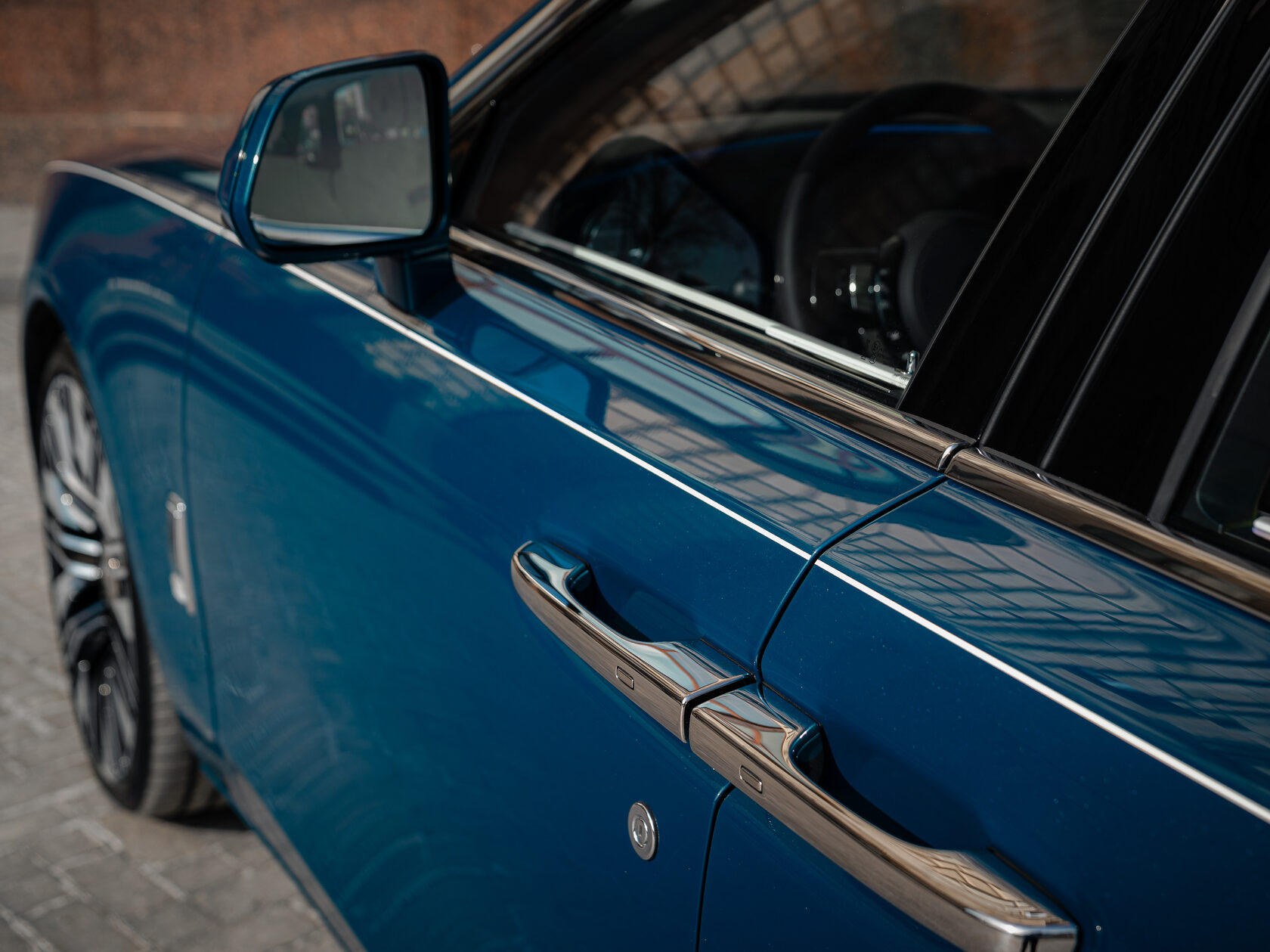 Rolls-Royce Ghost Series II  <br>Mustique Blue 