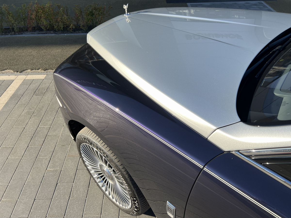 Rolls-Royce Cullinan, I 2020 год <br>Синий