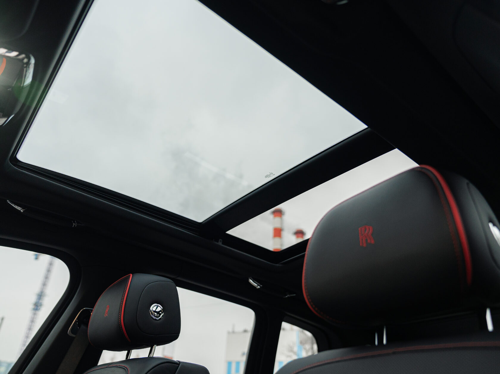 Rolls-Royce Cullinan Black Badge I 2025 год <br>Black Diamond 