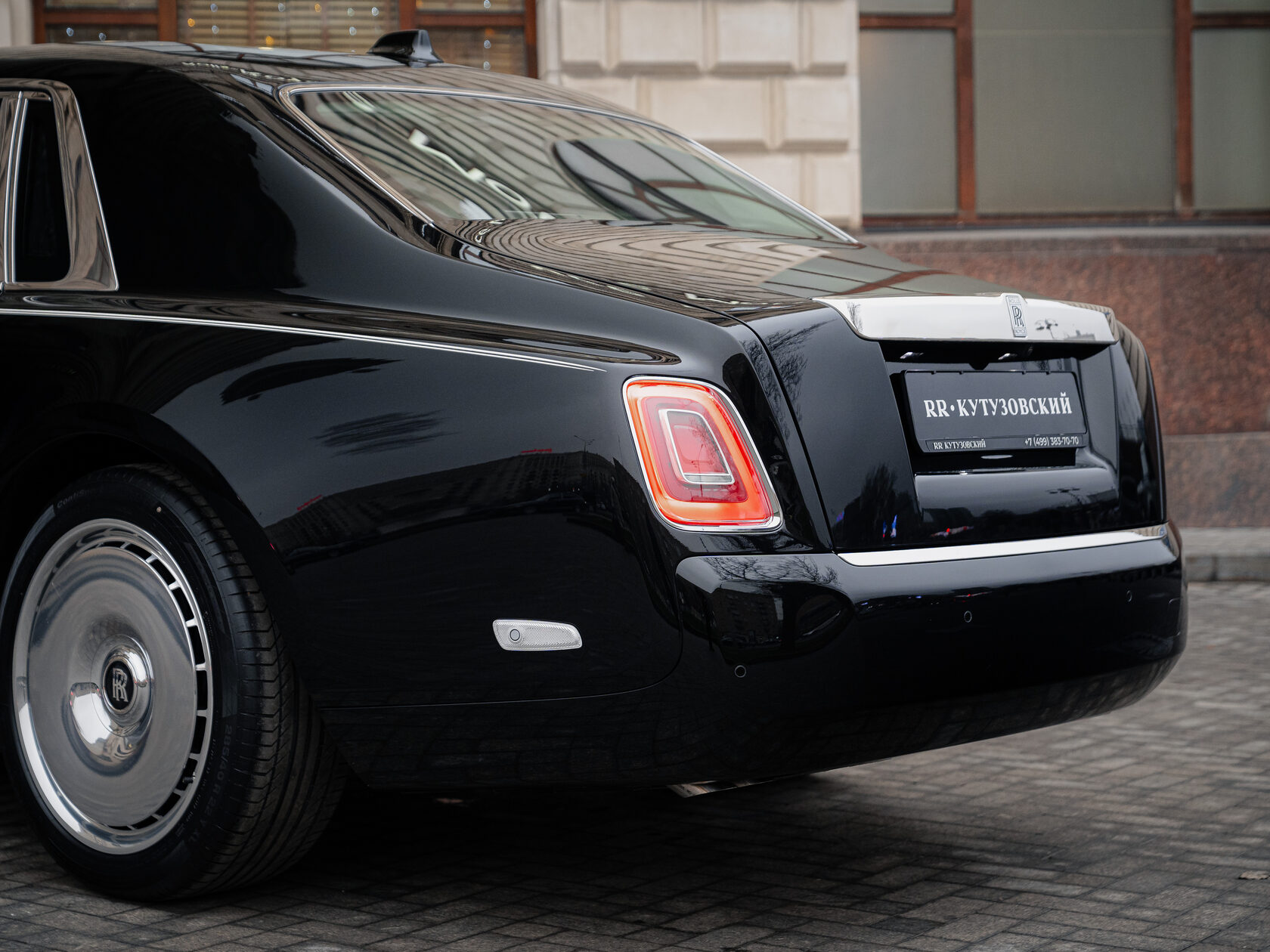 Rolls-Royce Phantom Extended 2025 год <br>Black Diamond 