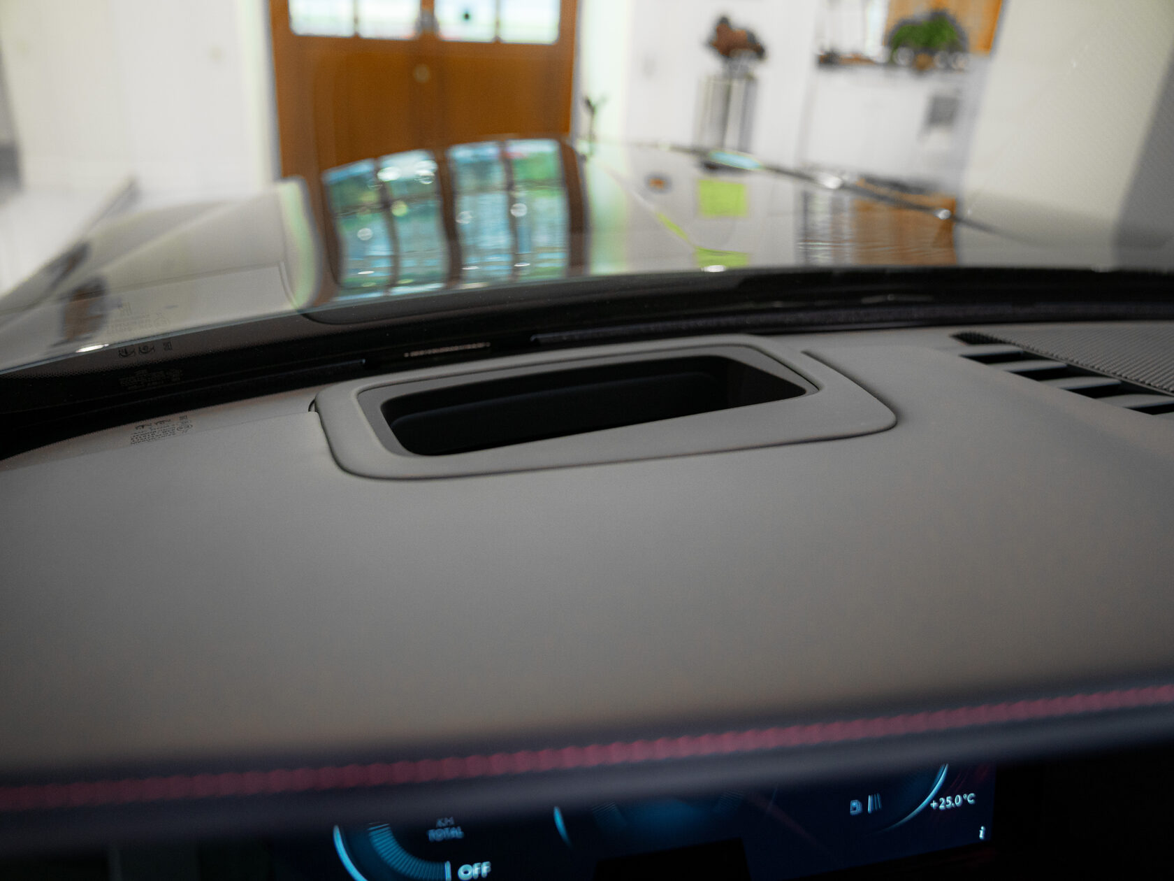 Rolls-Royce Cullinan Black Badge II  <br>Midnight Sapphire