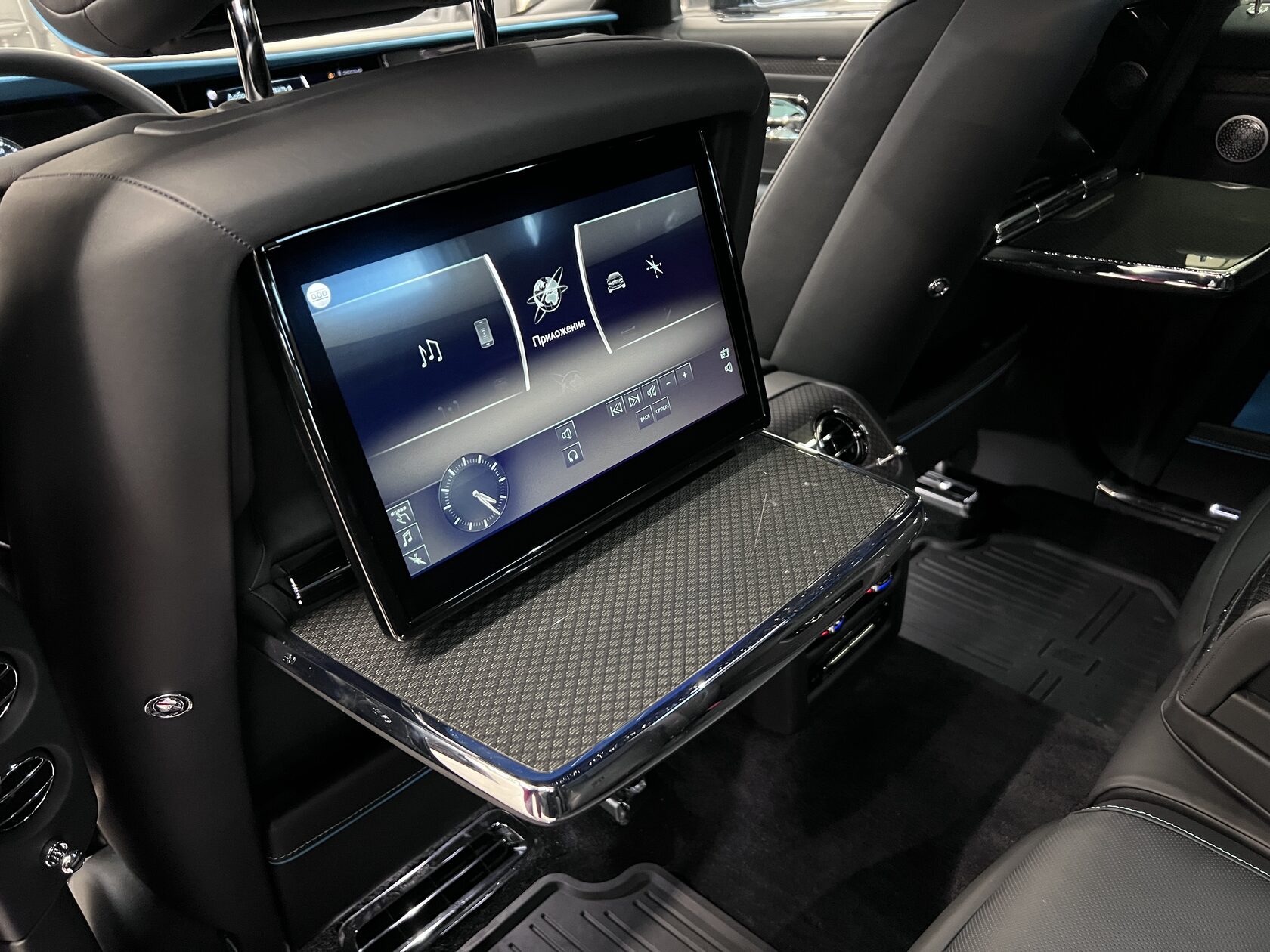 Rolls-Royce Ghost Black Badge by NOVITEC 2025 год <br>Черный Металлик Diamond Black 