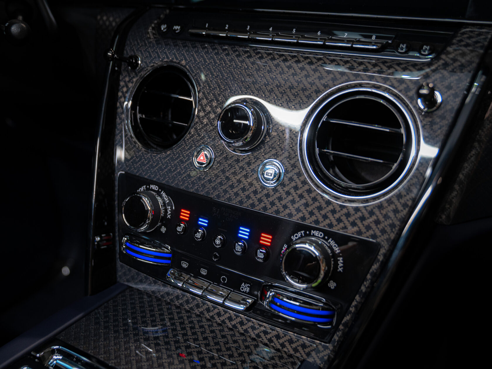 Rolls-Royce Cullinan Black Badge II  <br>Midnight Sapphire