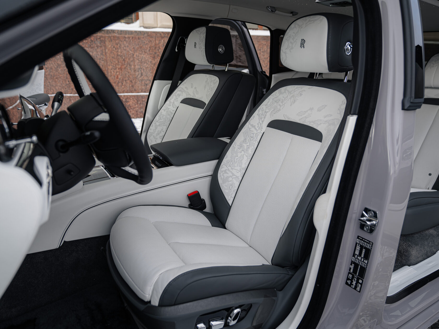 Rolls-Royce Ghost Black Badge Series II  <br>Tempest Grey 