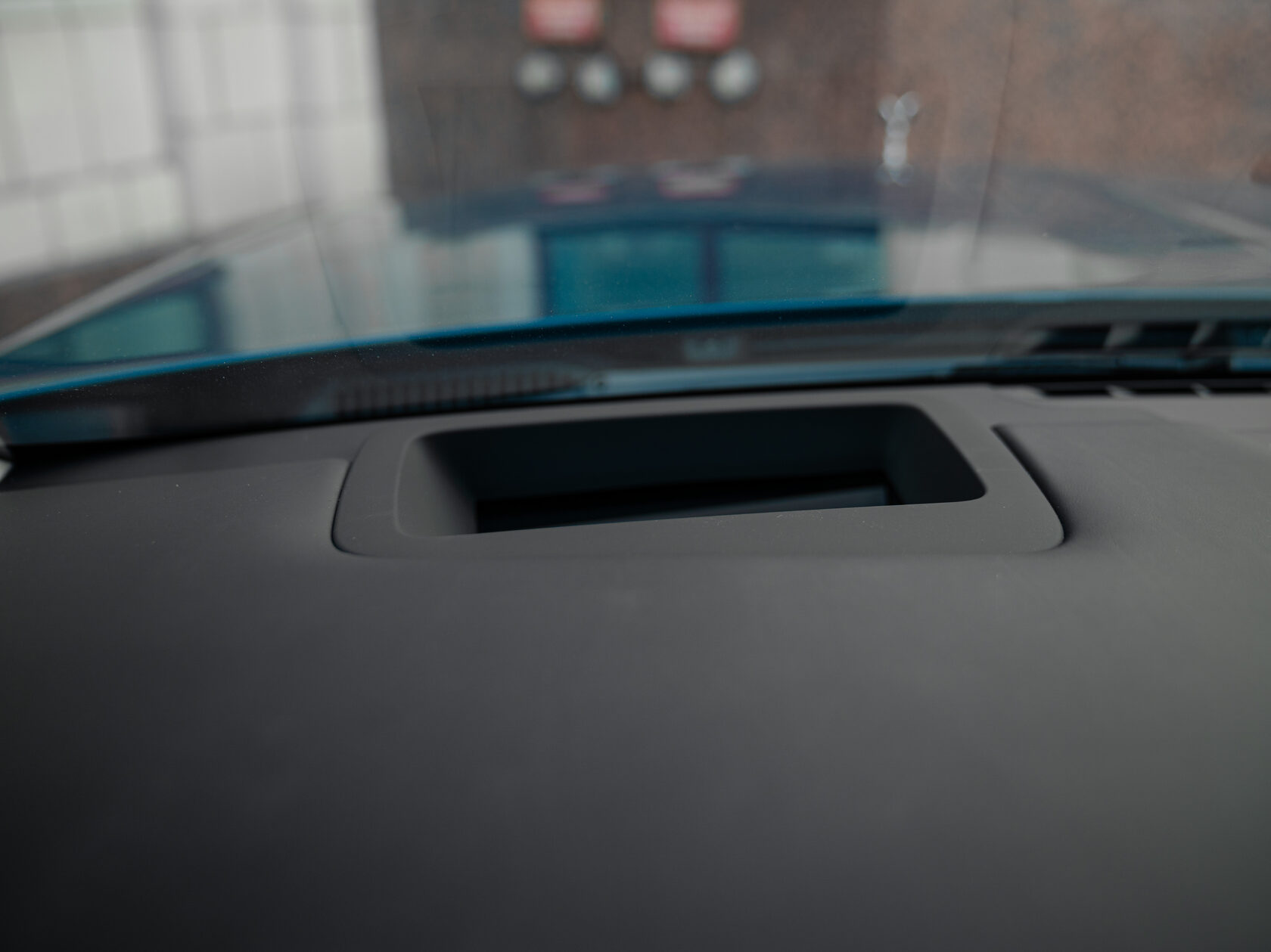 Rolls-Royce Ghost Series II  <br>Mustique Blue 