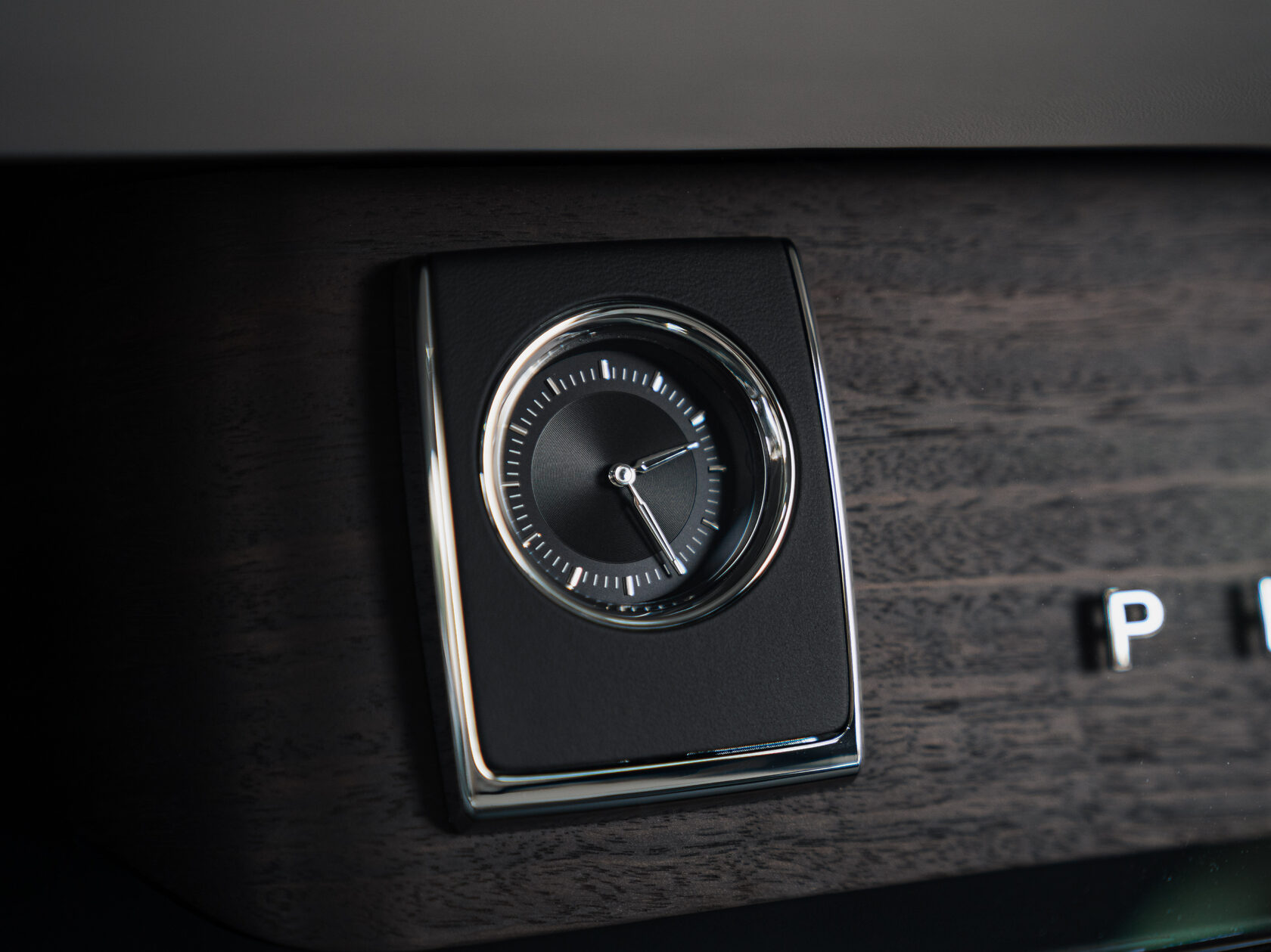 Rolls-Royce Phantom Extended  <br>Black Diamond 