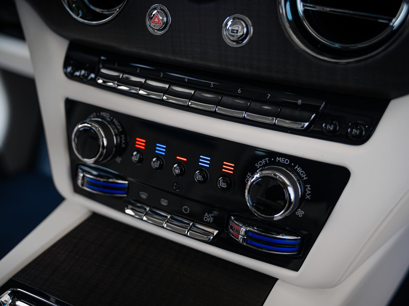 Rolls-Royce Ghost Series II  <br>Mustique Blue 