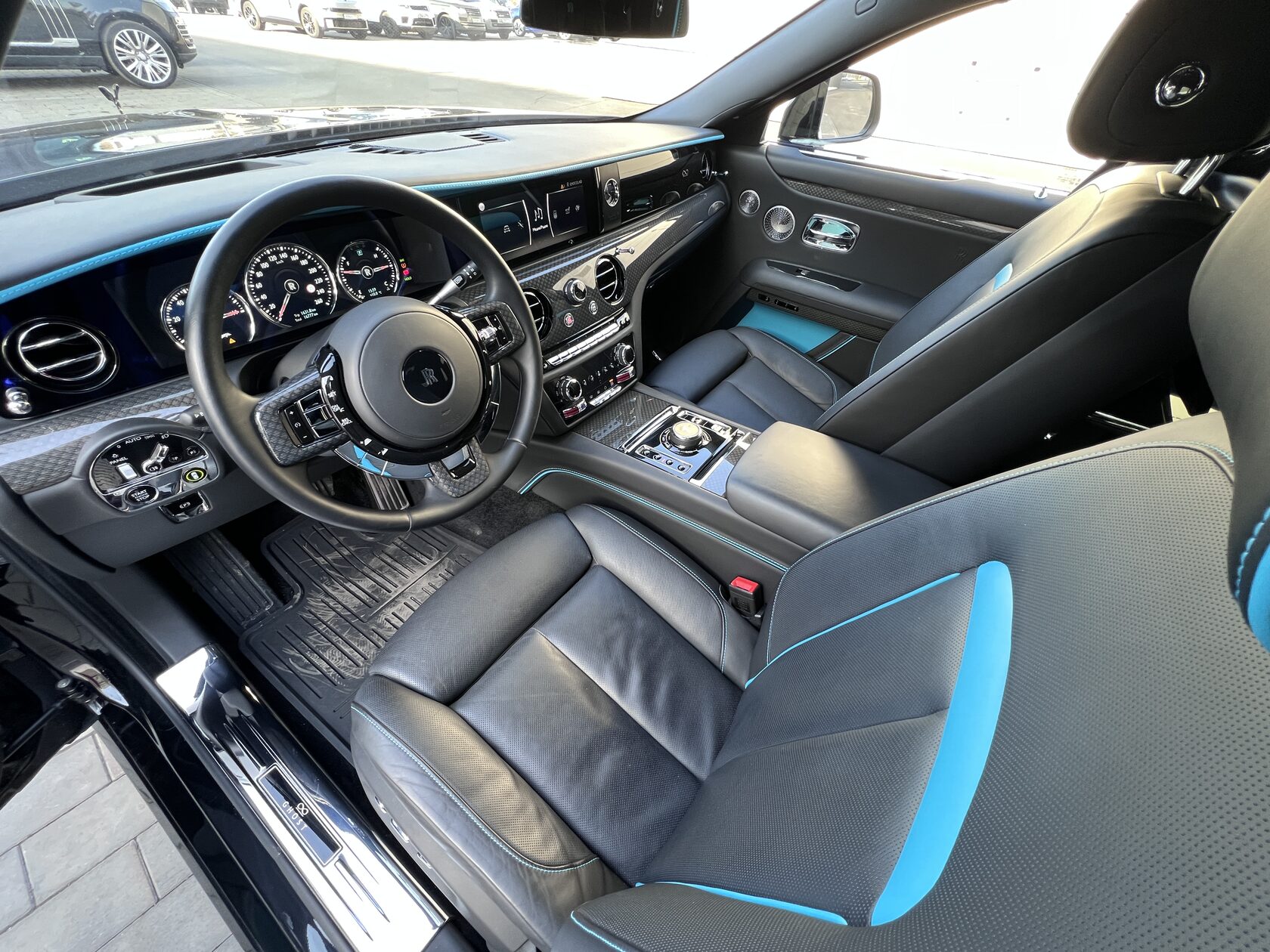 Rolls-Royce Ghost Black Badge by NOVITEC 2025 год <br>Черный Металлик Diamond Black 