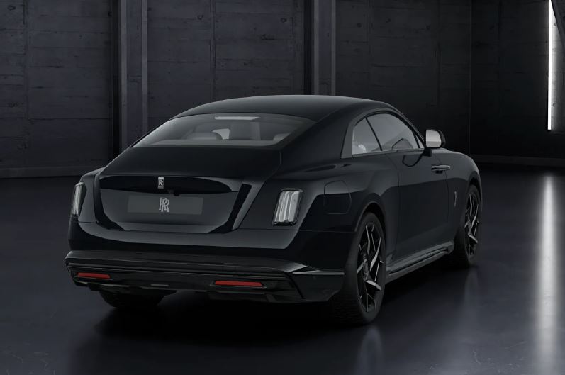 Rolls-Royce Black Badge Spectre  <br>Не указано