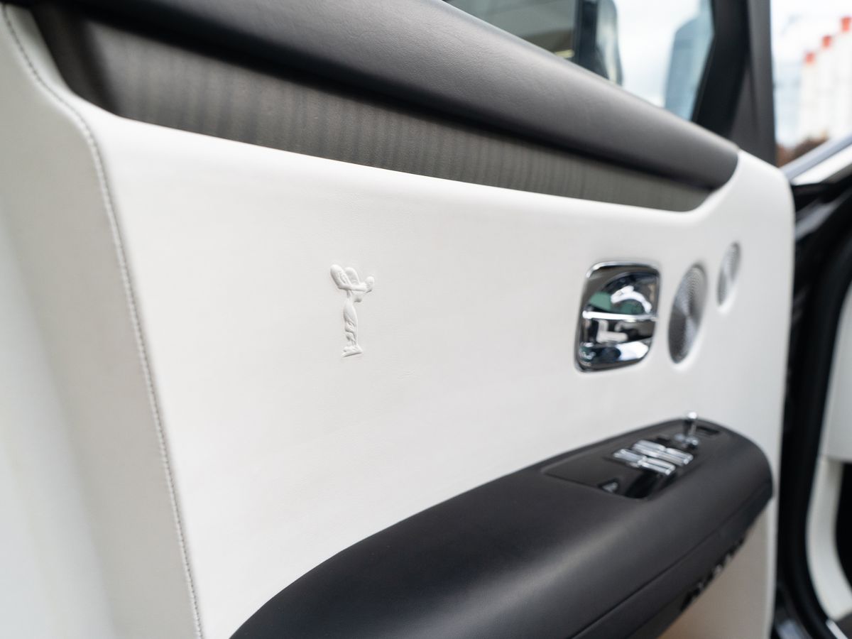 Rolls-Royce Ghost 2020 год <br>