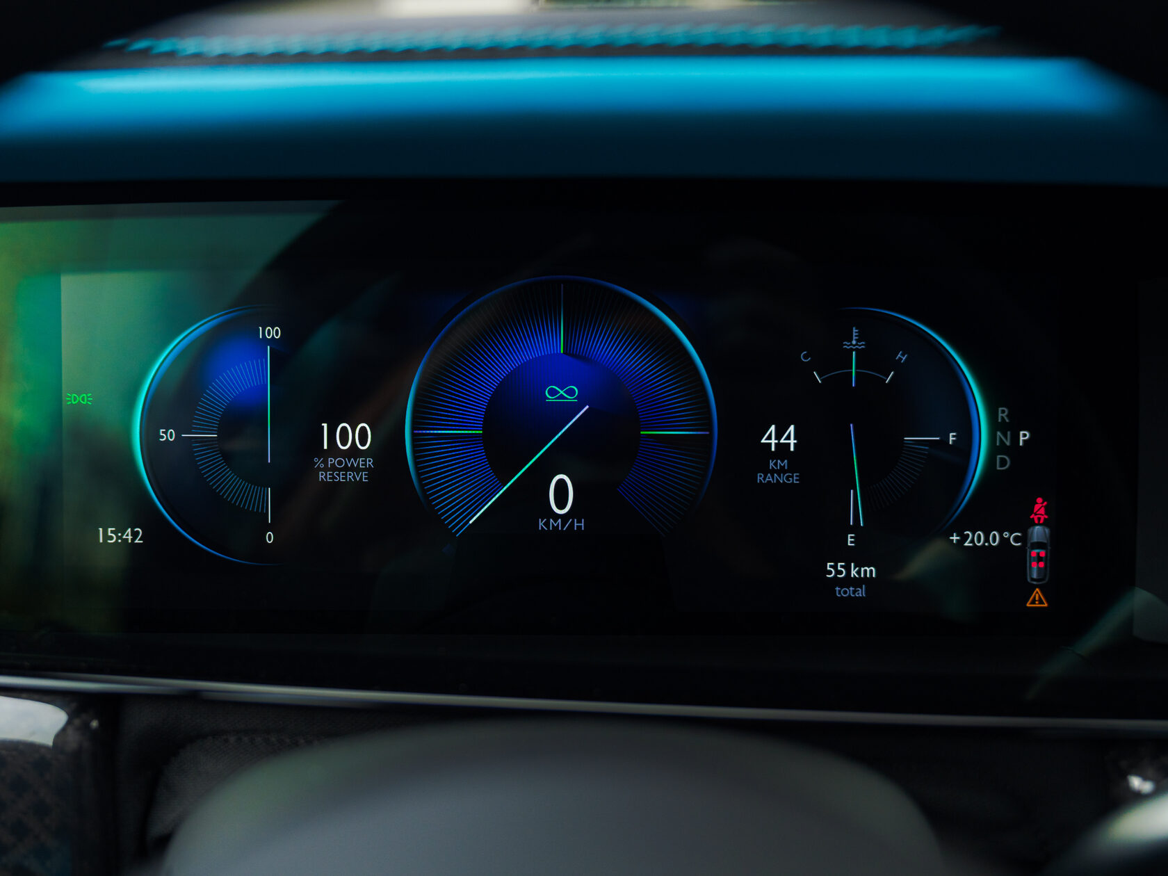 Rolls-Royce Cullinan Black Badge II  <br>Tempest Grey