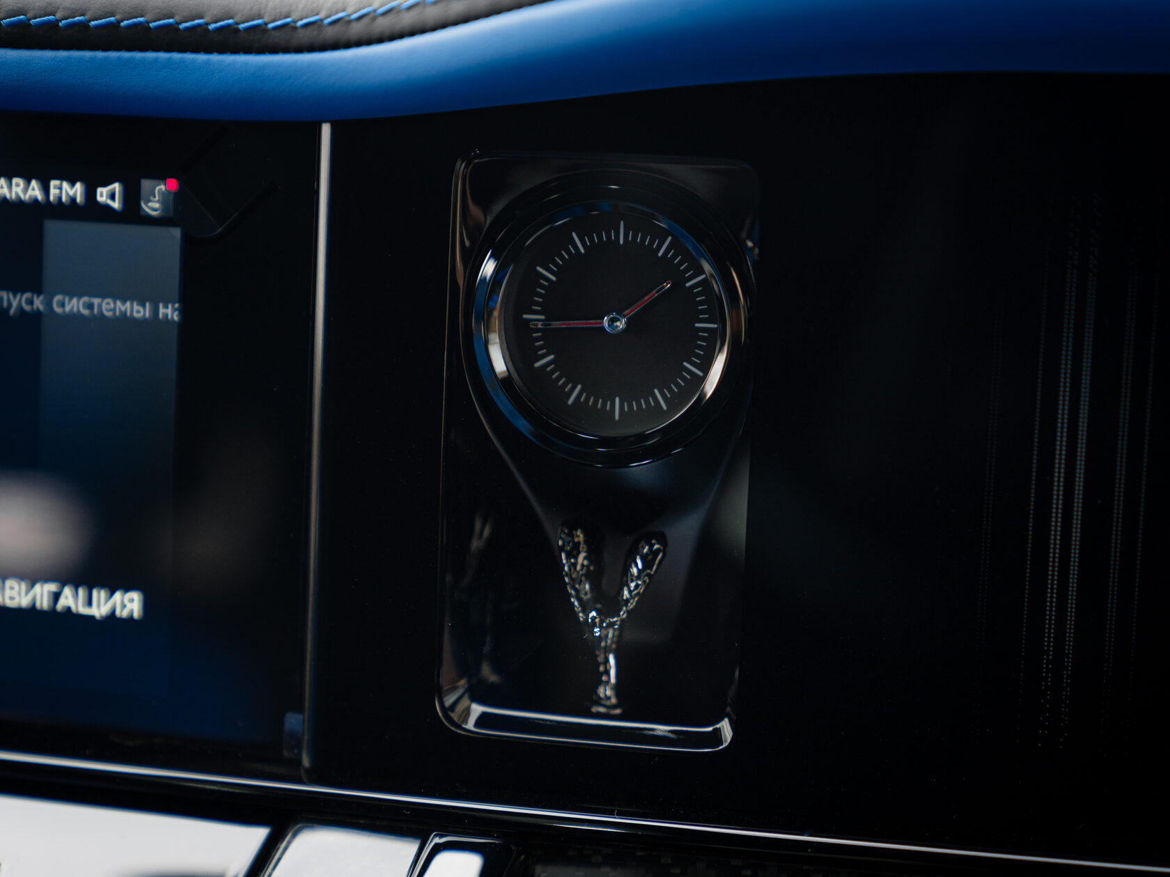 Rolls-Royce Cullinan Black Badge II  <br>Black