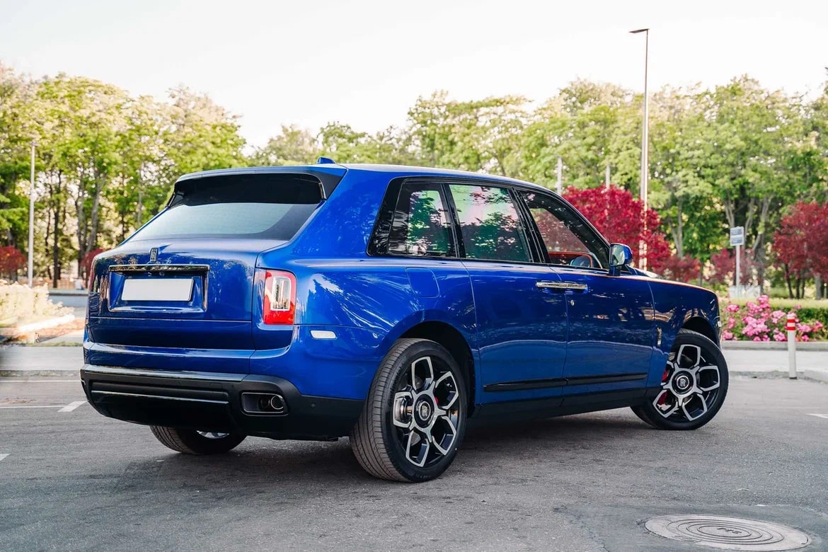 Rolls-Royce  2022 год <br>Salamanca Blue 