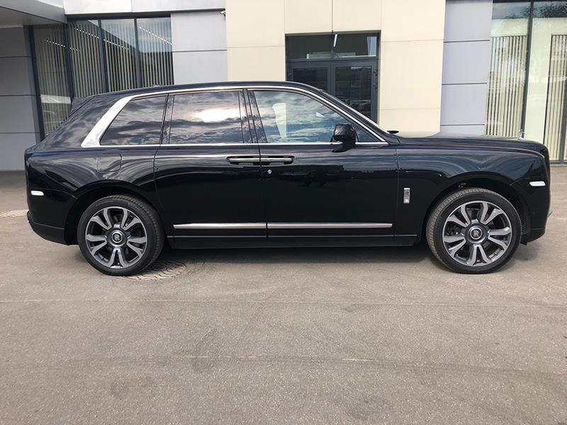 Rolls-Royce Cullinan 2019 год <br>Black Diamond 