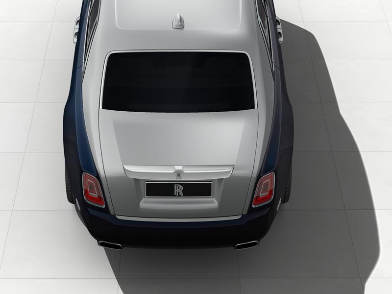 Rolls-Royce Phantom SWB  <br>Midnight Sapphire / Silver 