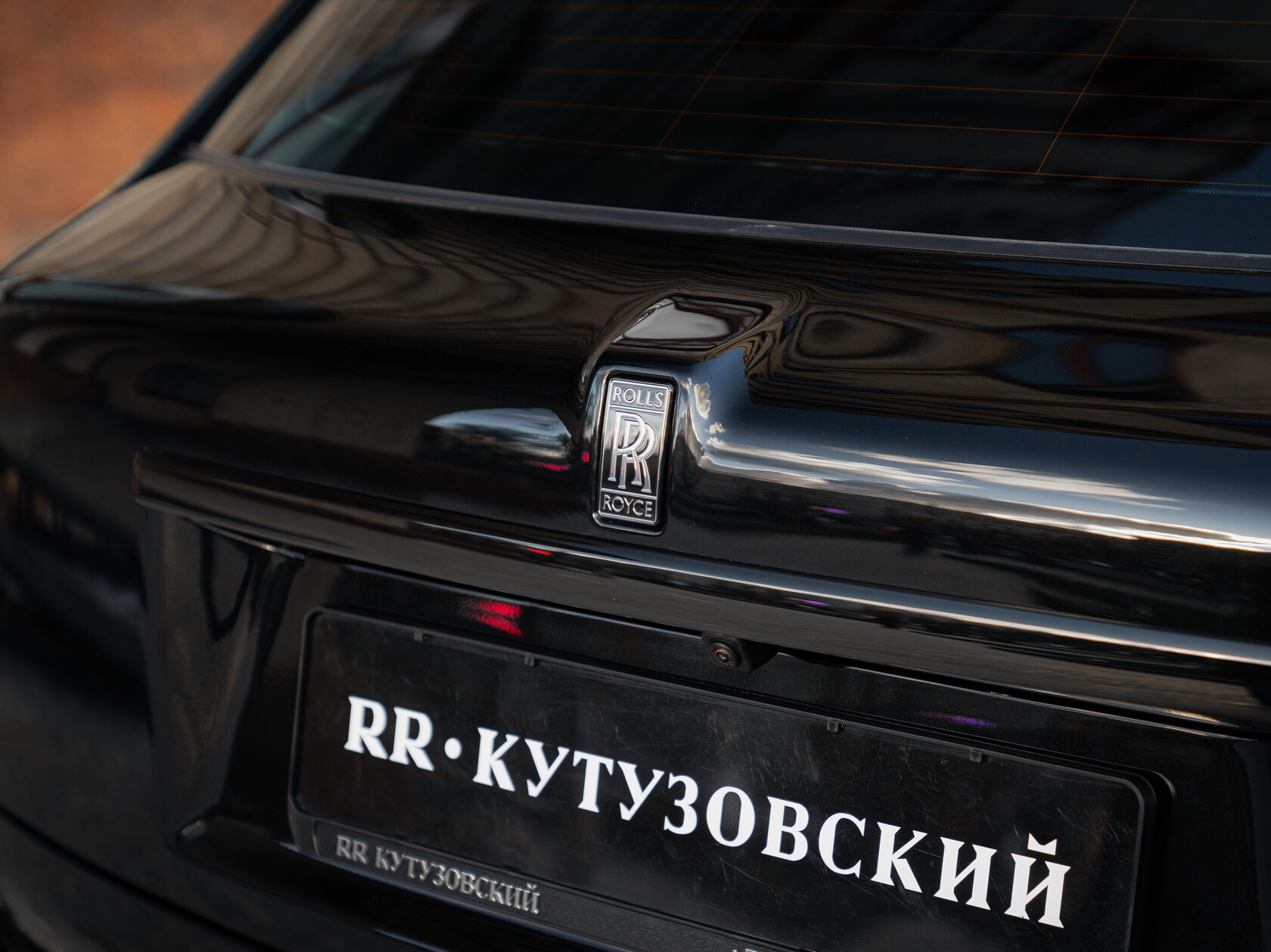 Rolls-Royce Cullinan Black Badge II 2025 год <br>Черный 