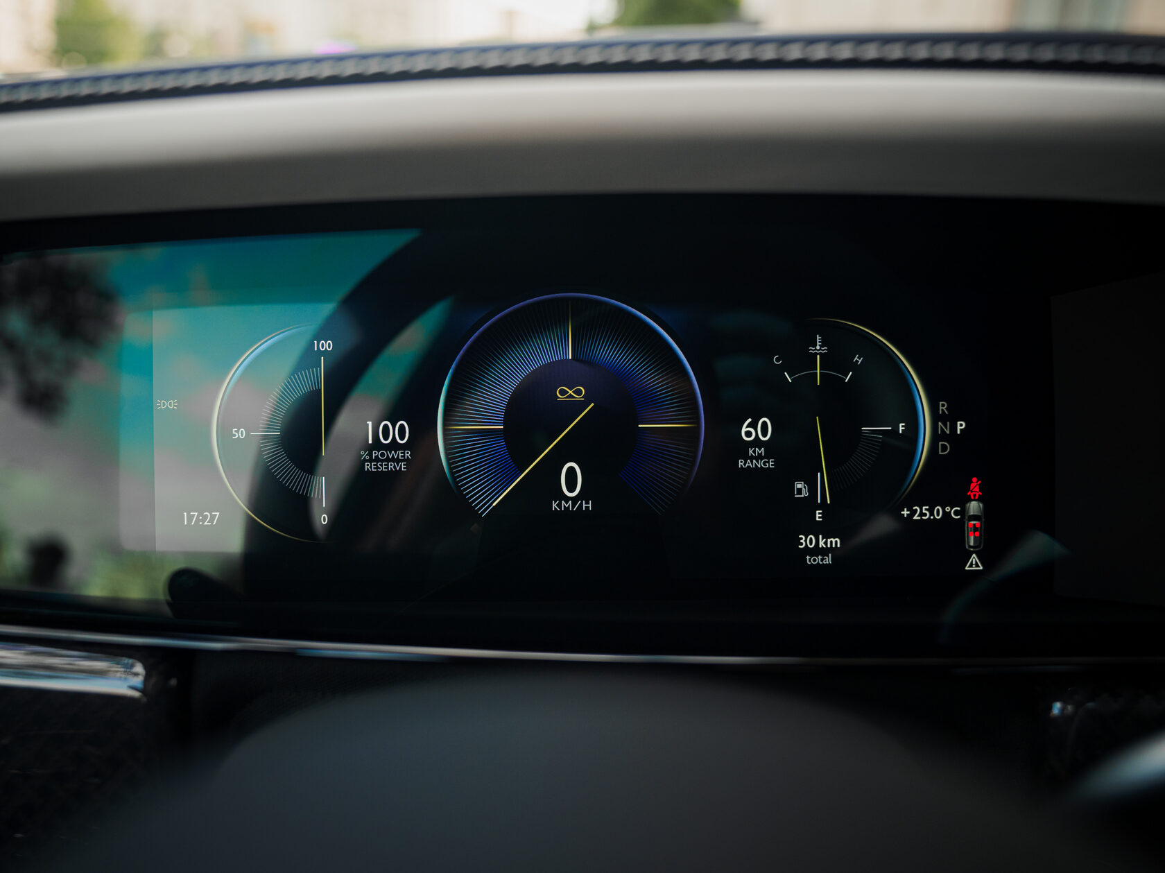Rolls-Royce Cullinan Black Badge II  <br>Синий металлик 